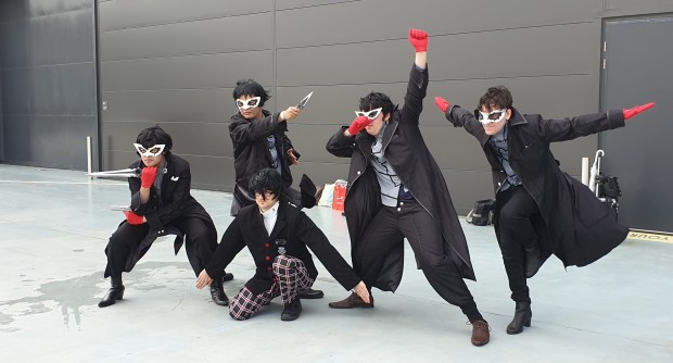 persona 5 group